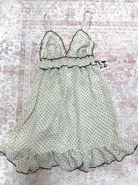 NWT 🖤 Set Polka Dot Nighty By Jessica Simpson